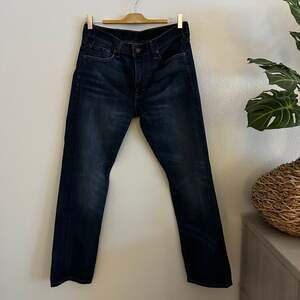 Levi's Men's 513 Slim Straight Fit Jeans Dark Wash Size 32 x 30